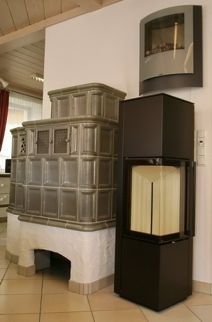 Kaminofen, Kachelofen - Geschäftsräume